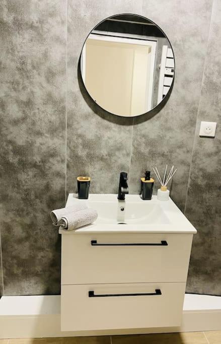Apartament Calme & Cosy, A 2 Pas Du Centre Avize Zewnętrze zdjęcie